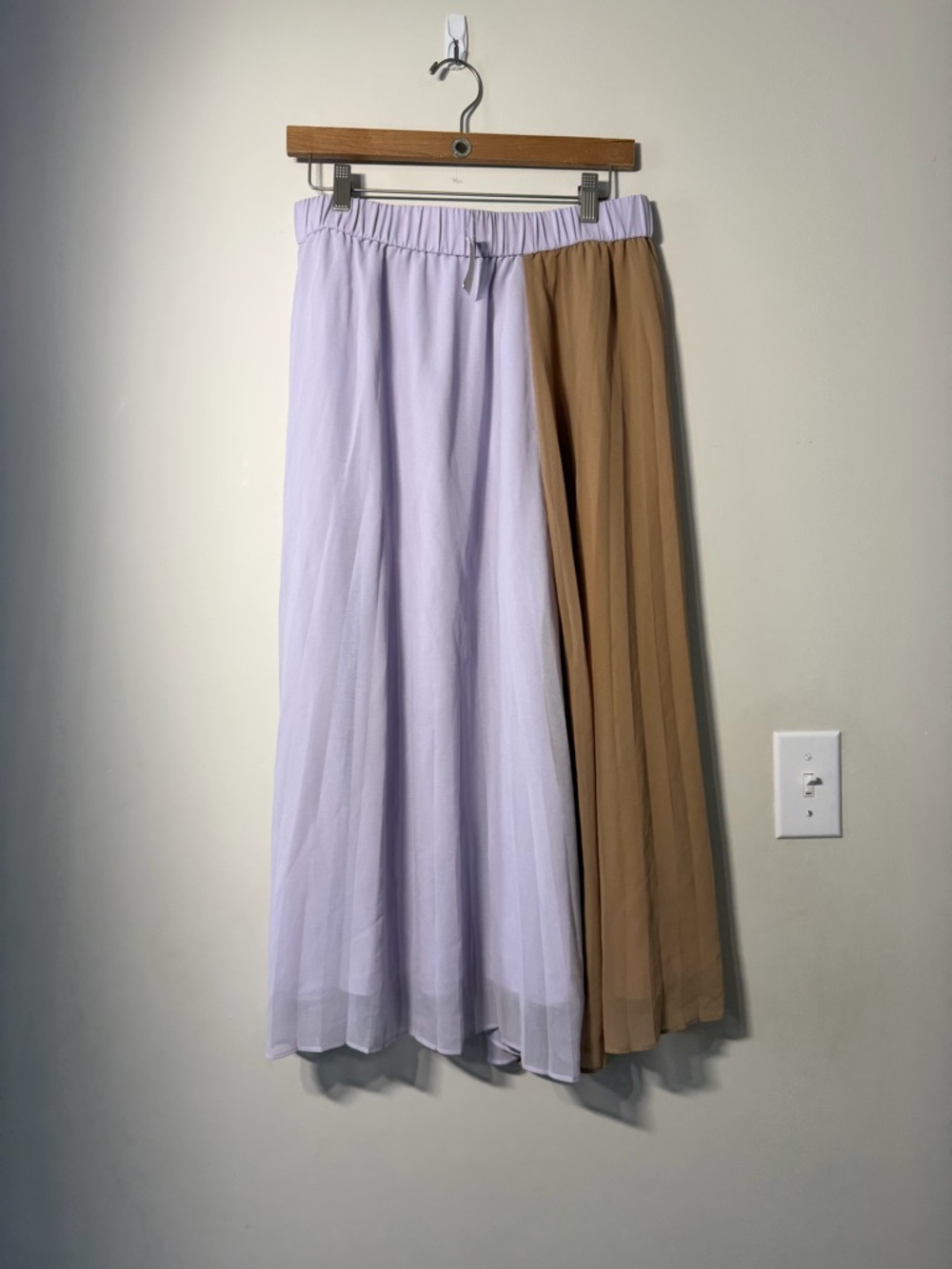 Ann Taylor Colorblock Micro Pleated Midi Skirt Spiced Taupe Purple size M NWT